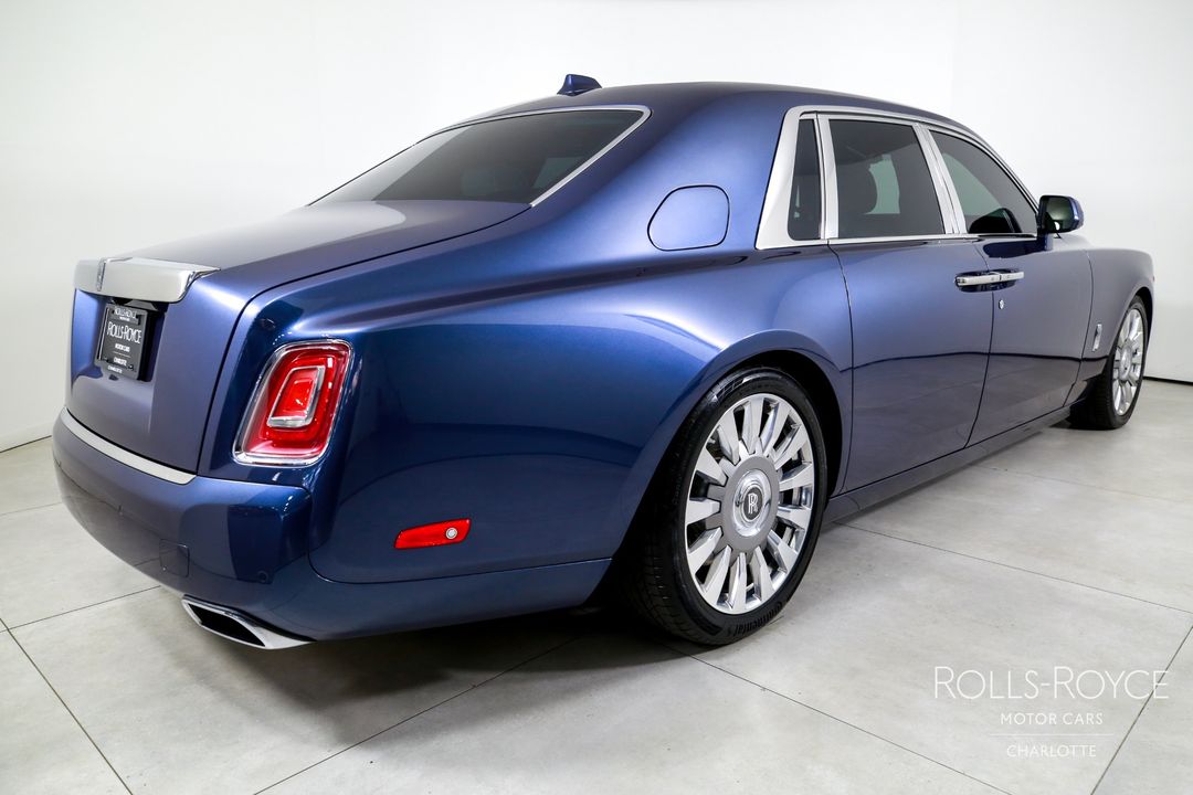 2019 Rolls-Royce Phantom