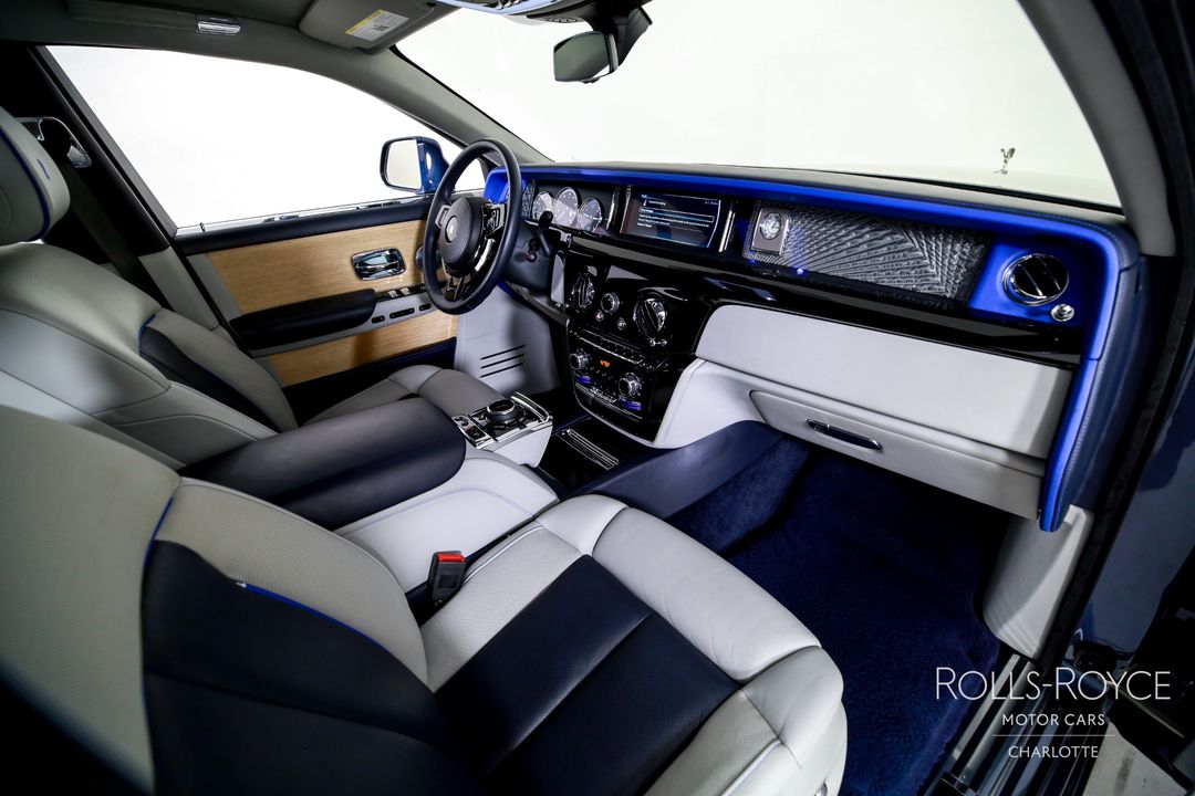 2019 Rolls-Royce Phantom