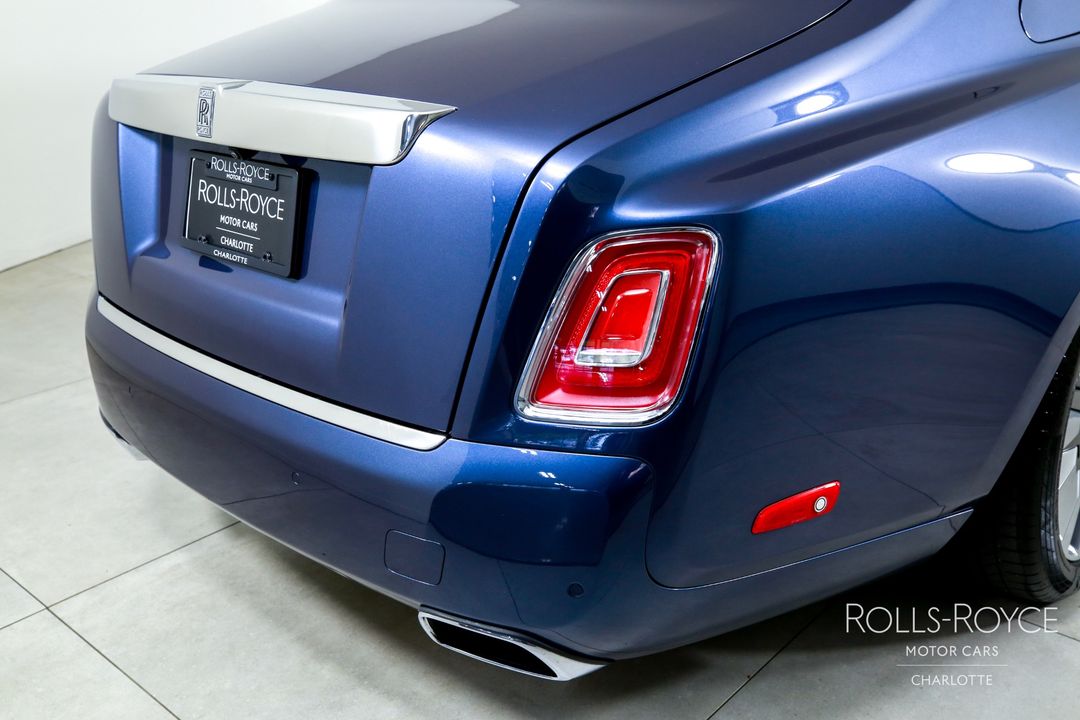 2019 Rolls-Royce Phantom