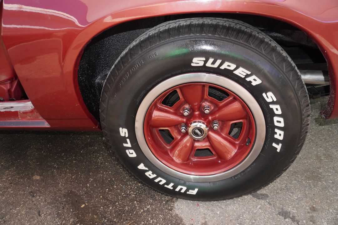 1079 Chevrolet Z28