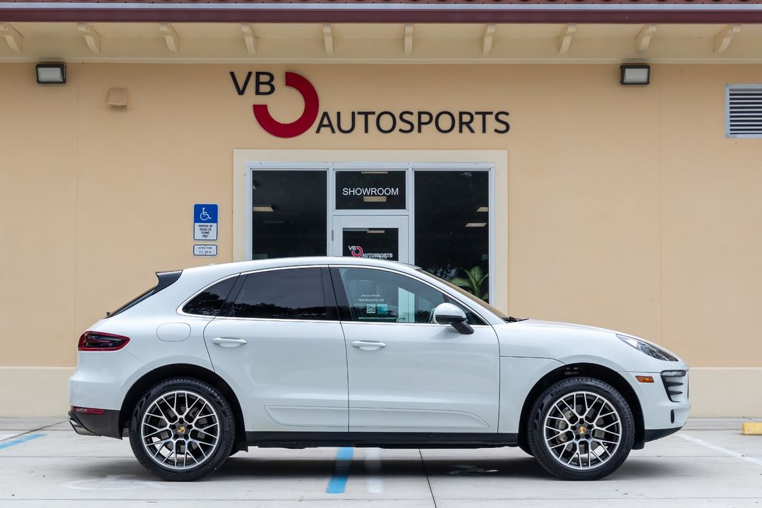 2018 Porsche Macan
