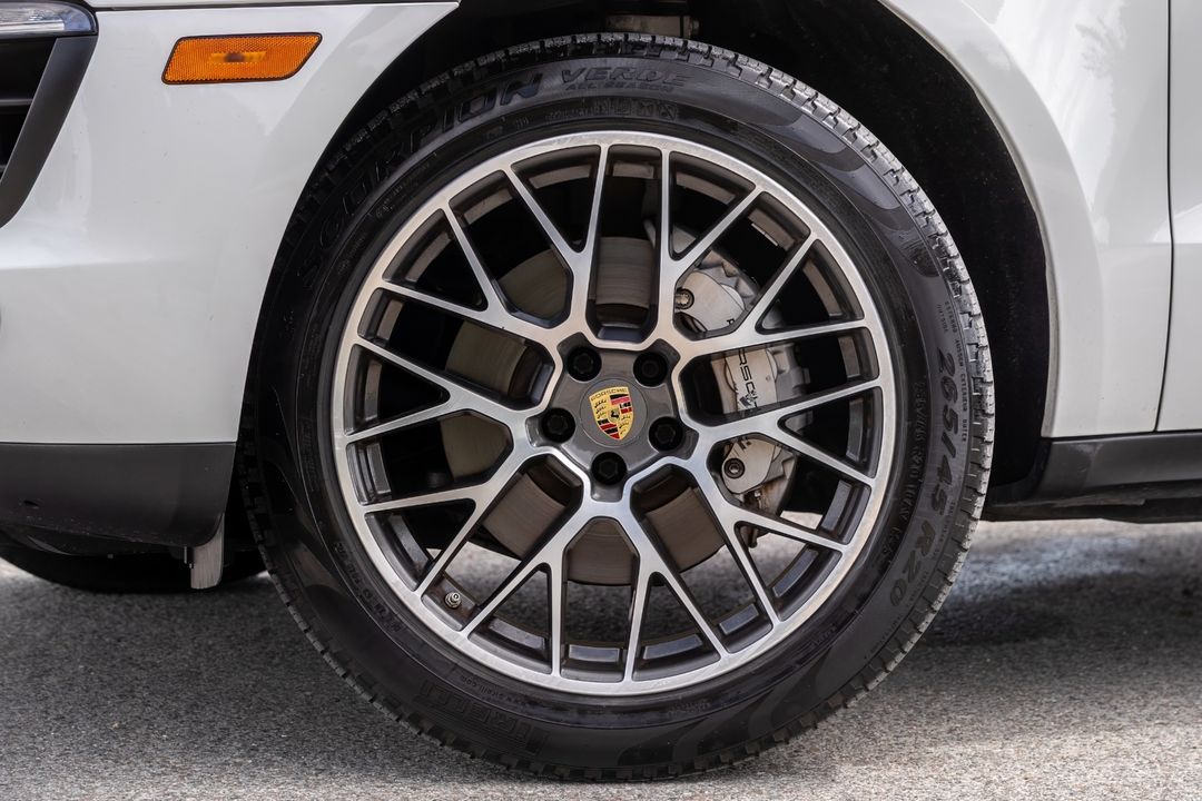 2018 Porsche Macan