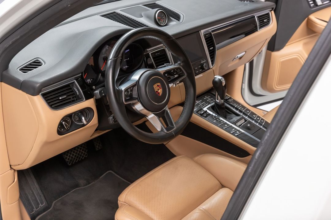 2018 Porsche Macan
