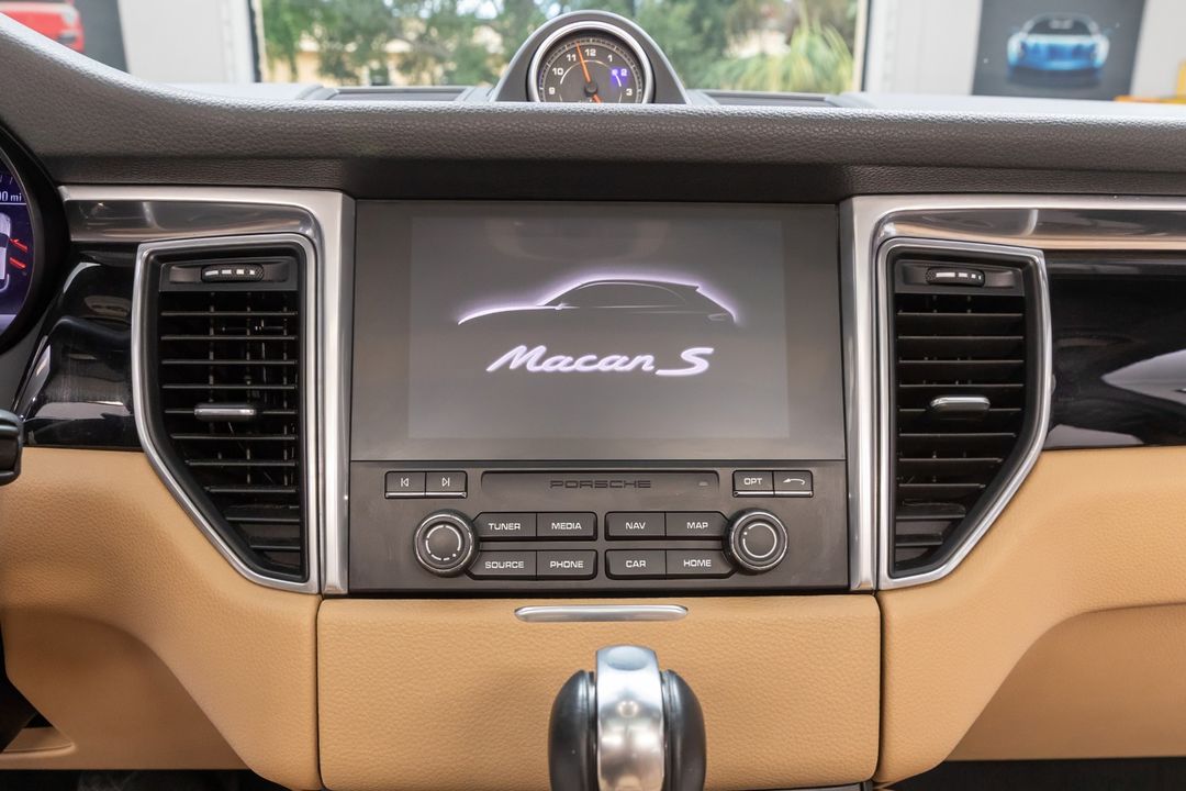 2018 Porsche Macan