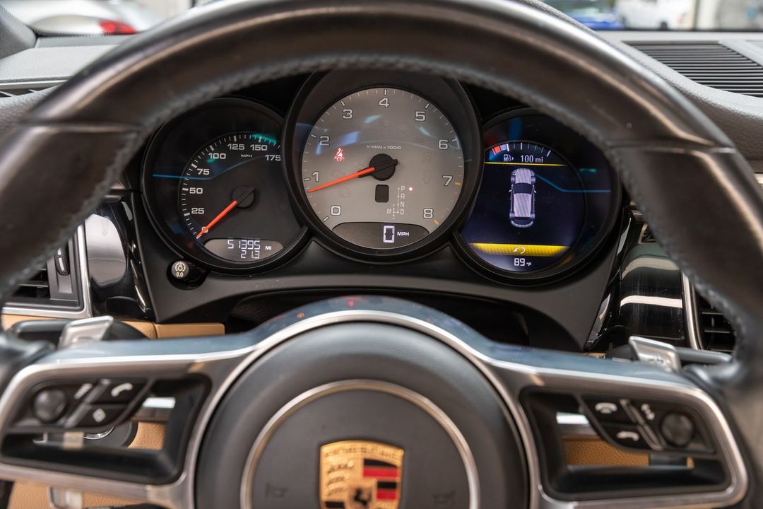 2018 Porsche Macan