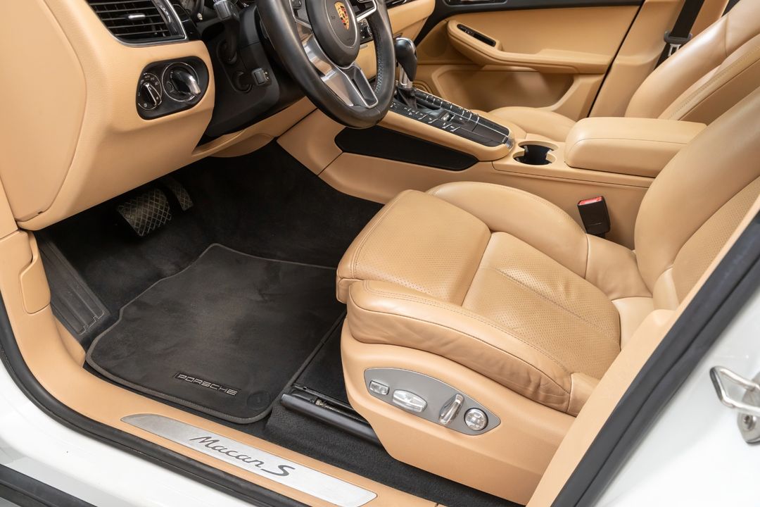 2018 Porsche Macan
