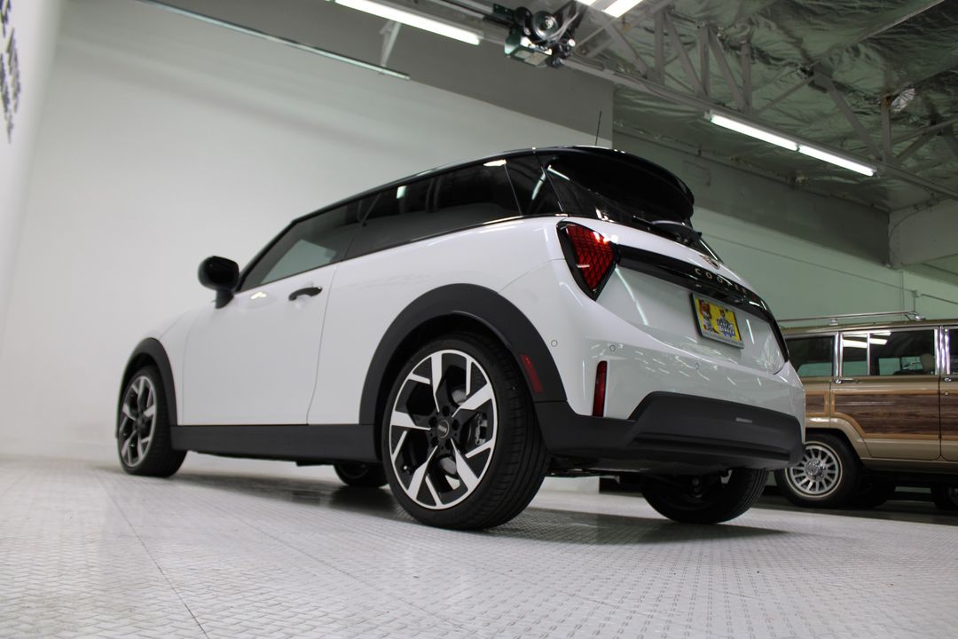 2025 MINI Hardtop 2 Door