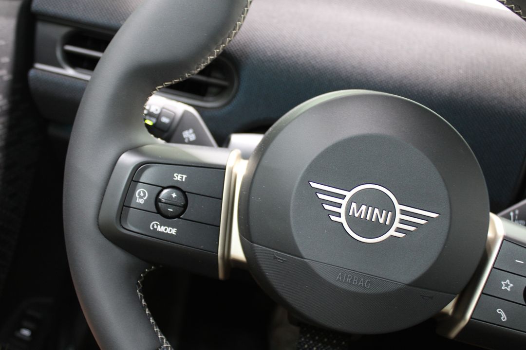 2025 MINI Hardtop 2 Door
