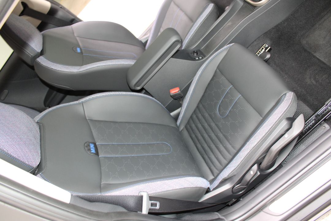 2025 MINI Hardtop 2 Door