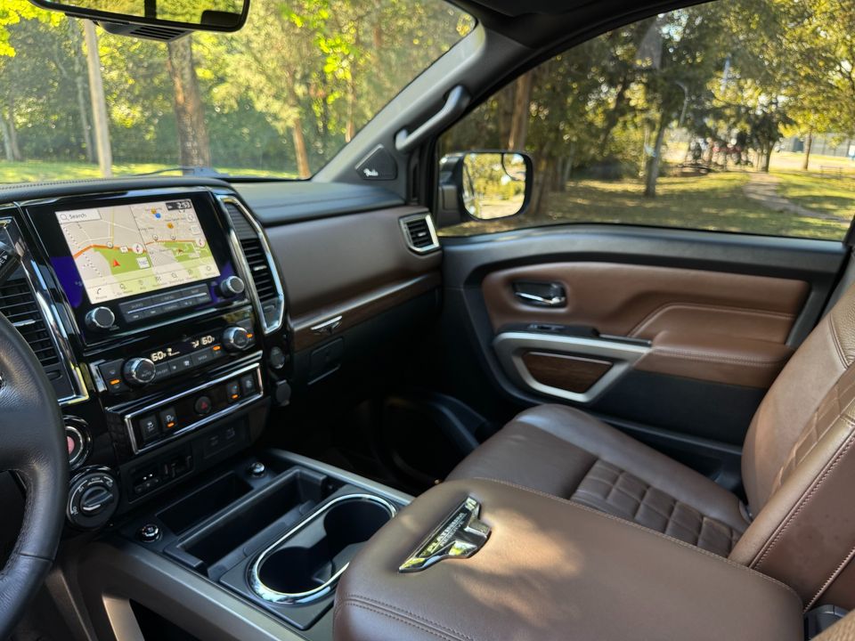 2024 Nissan Titan
