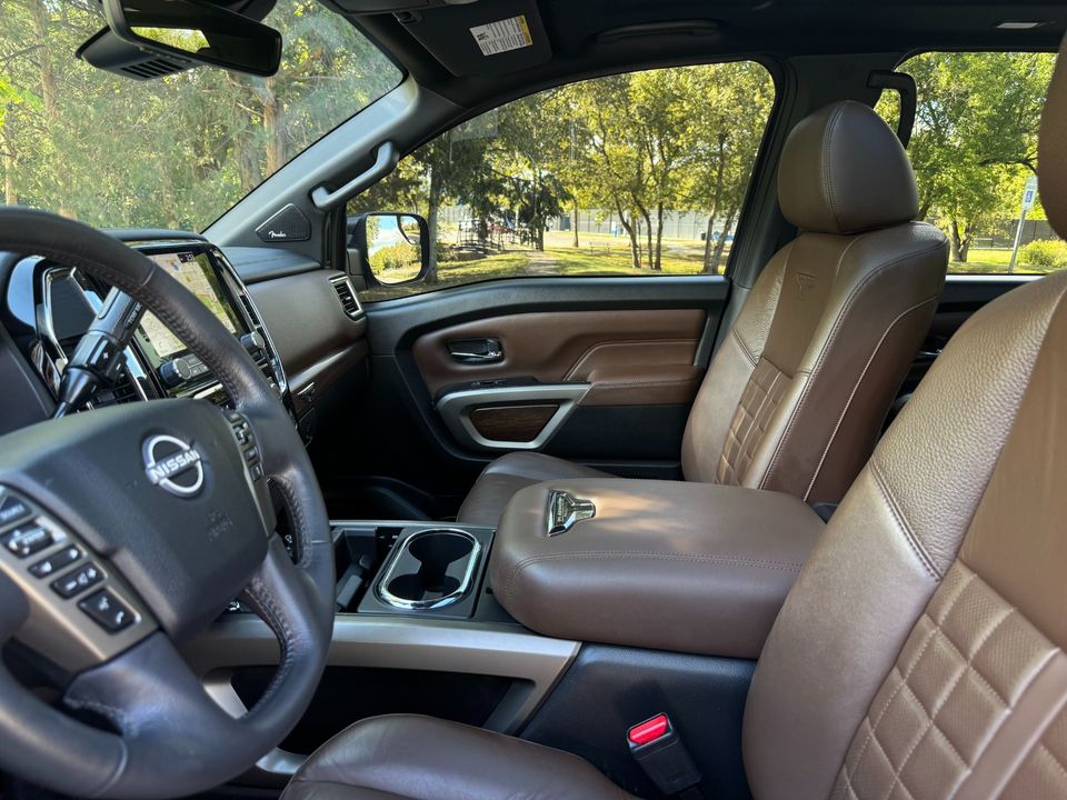 2024 Nissan Titan
