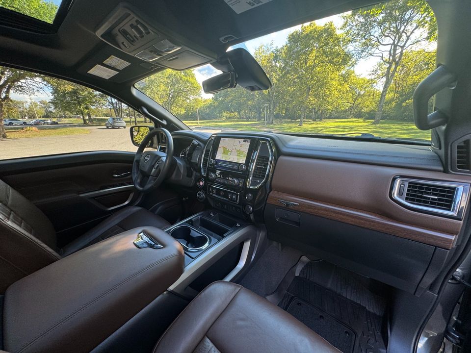 2024 Nissan Titan
