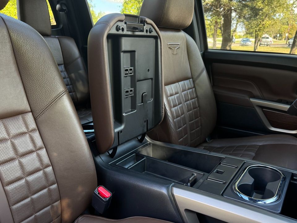 2024 Nissan Titan