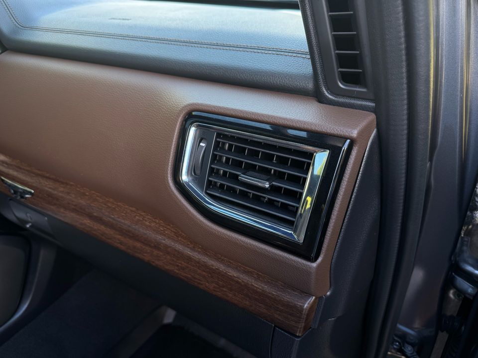 2024 Nissan Titan