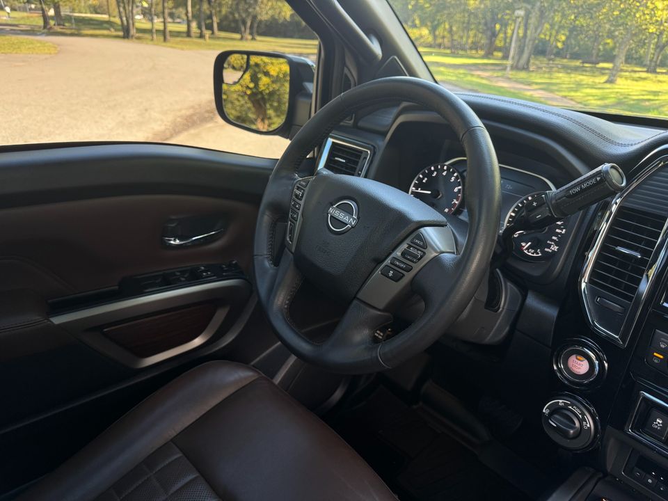 2024 Nissan Titan