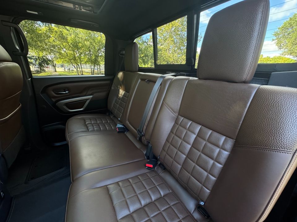 2024 Nissan Titan