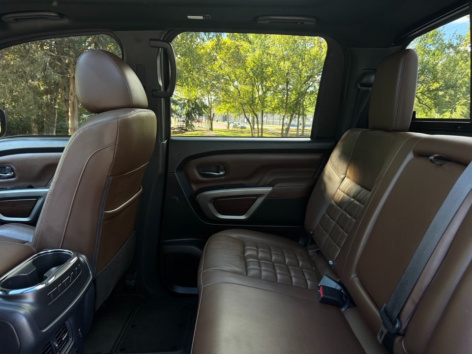 2024 Nissan Titan