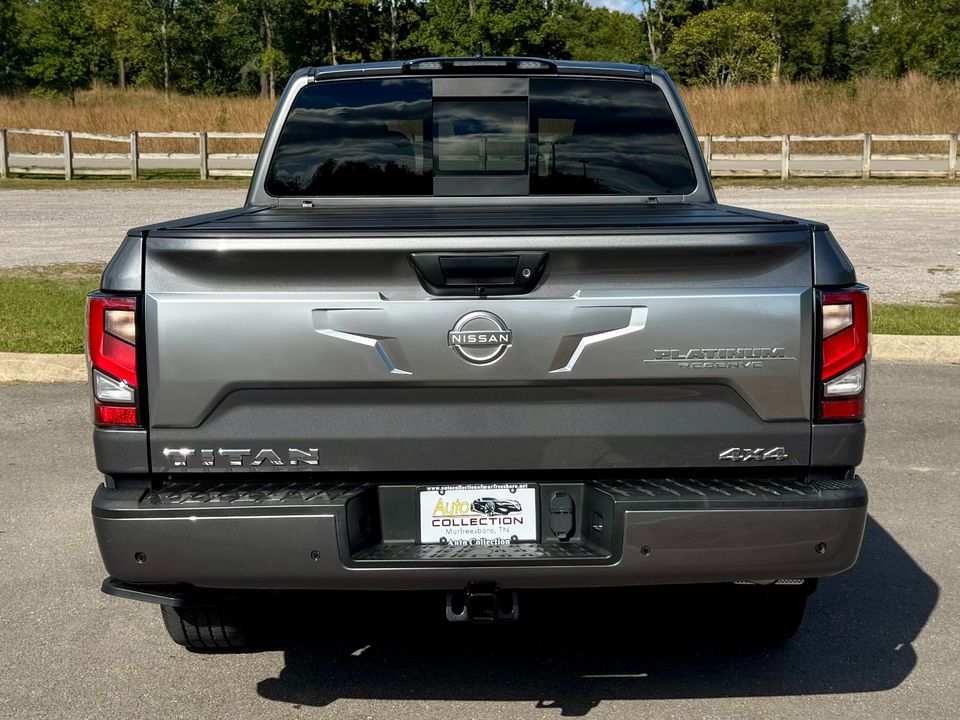 2024 Nissan Titan