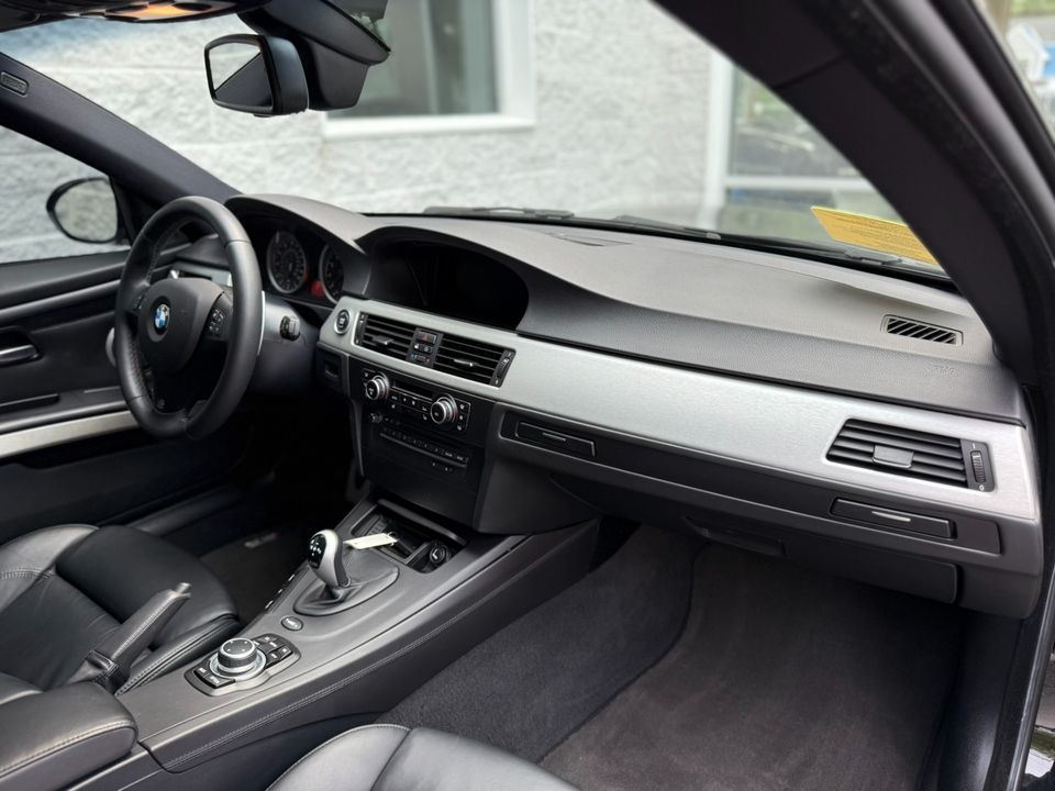 2011 BMW M3