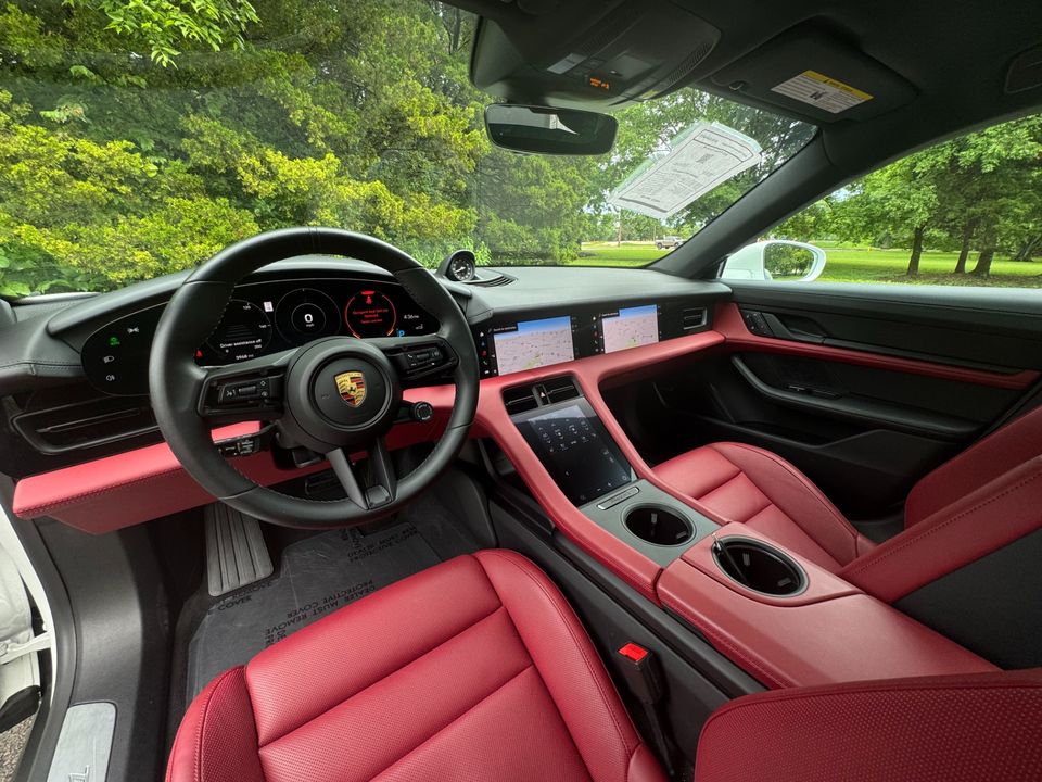 2023 Porsche Taycan
