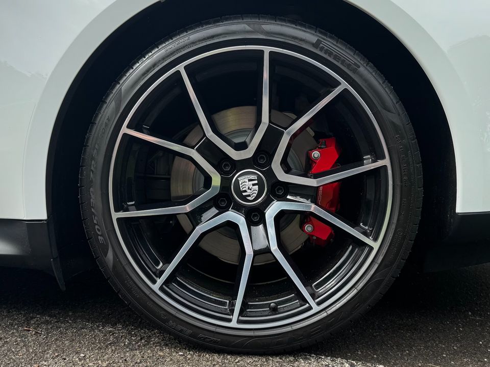 2023 Porsche Taycan