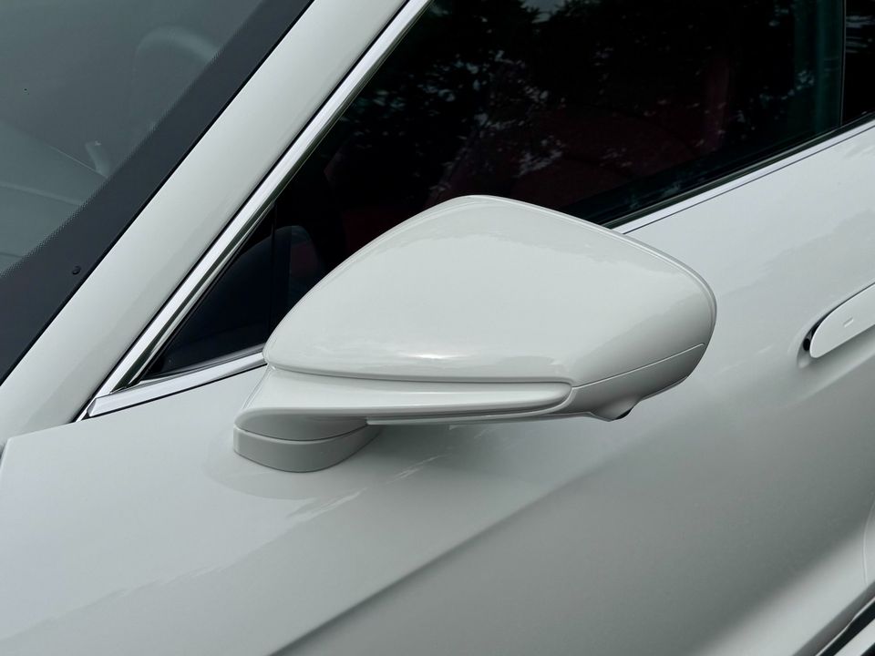 2023 Porsche Taycan