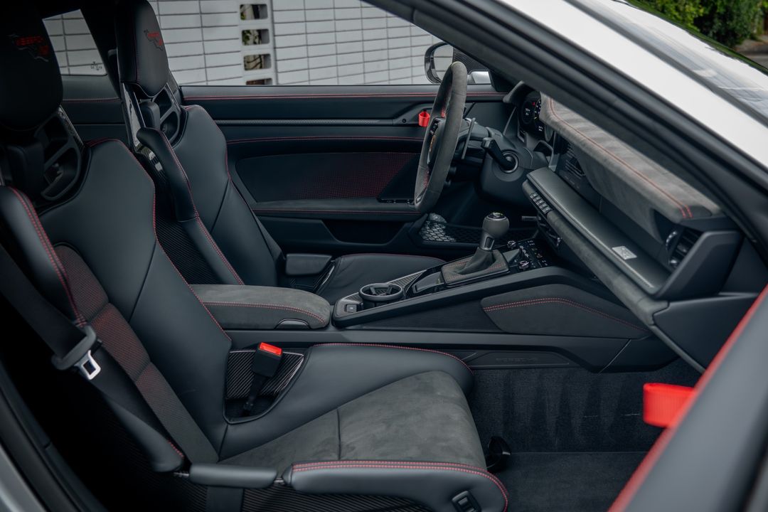 2025 Porsche 911