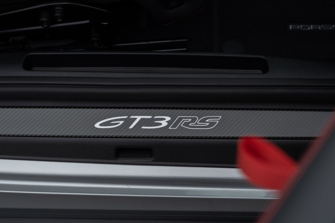 2025 Porsche 911