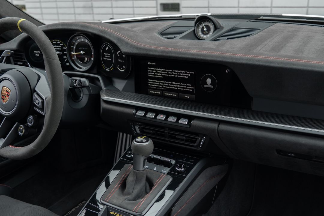 2025 Porsche 911