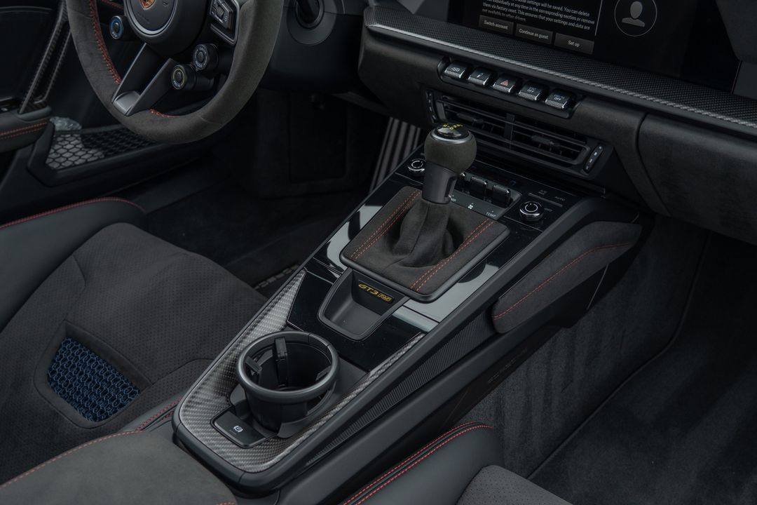 2025 Porsche 911