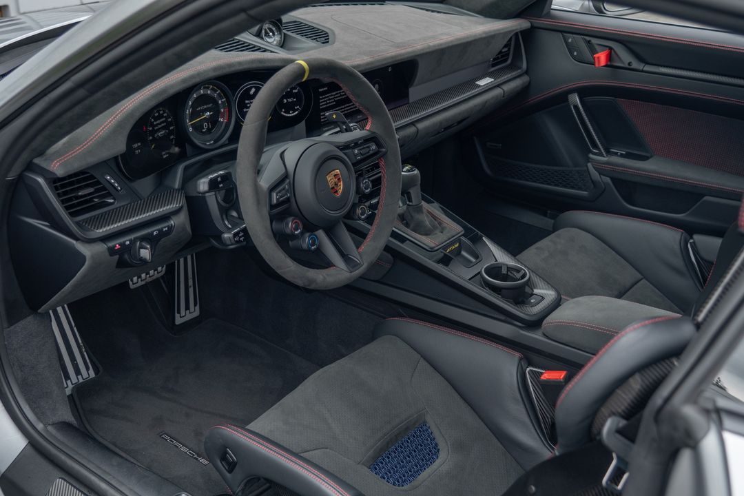 2025 Porsche 911