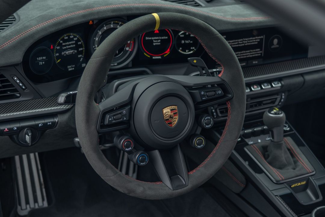 2025 Porsche 911