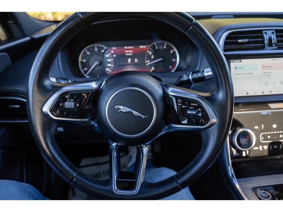 2020 Jaguar XE