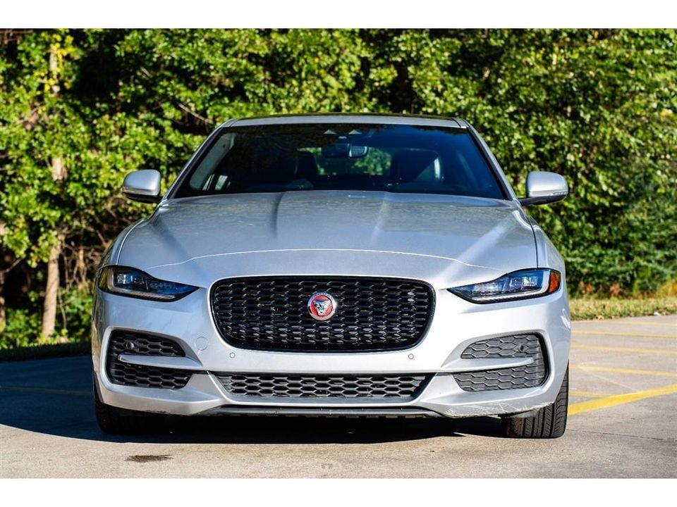 2020 Jaguar XE