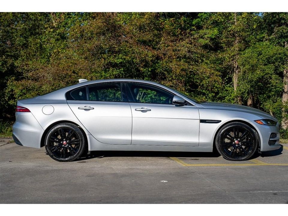 2020 Jaguar XE