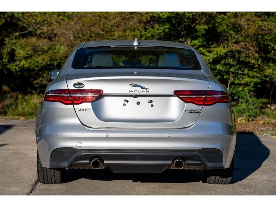 2020 Jaguar XE