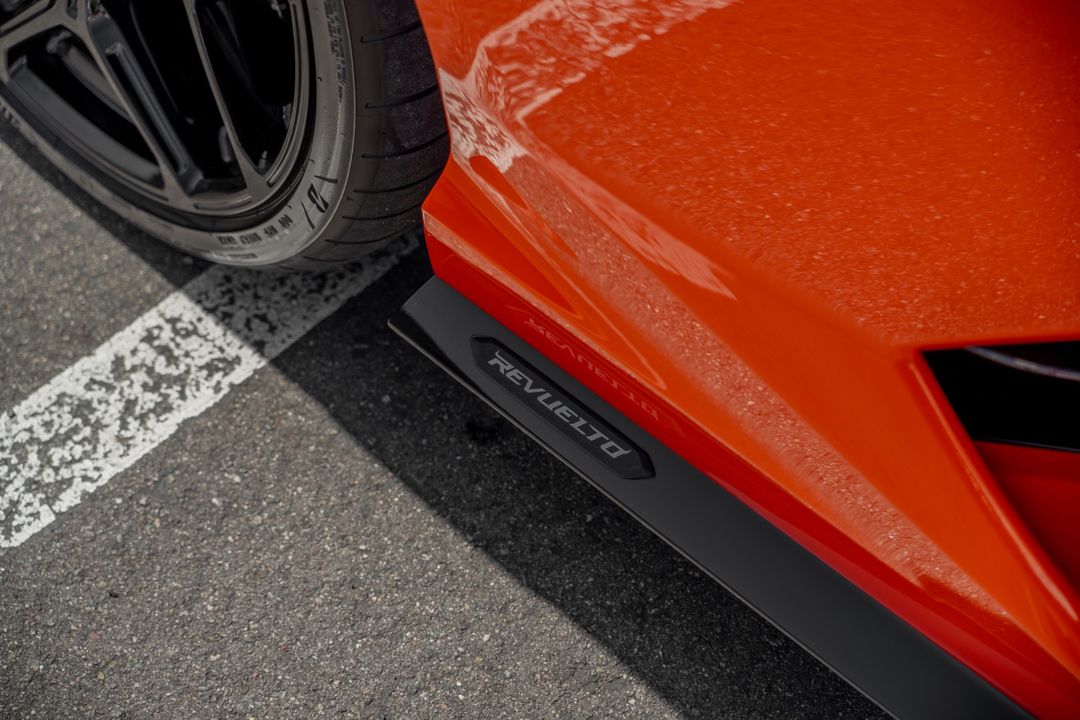 2024 Lamborghini Revuelto