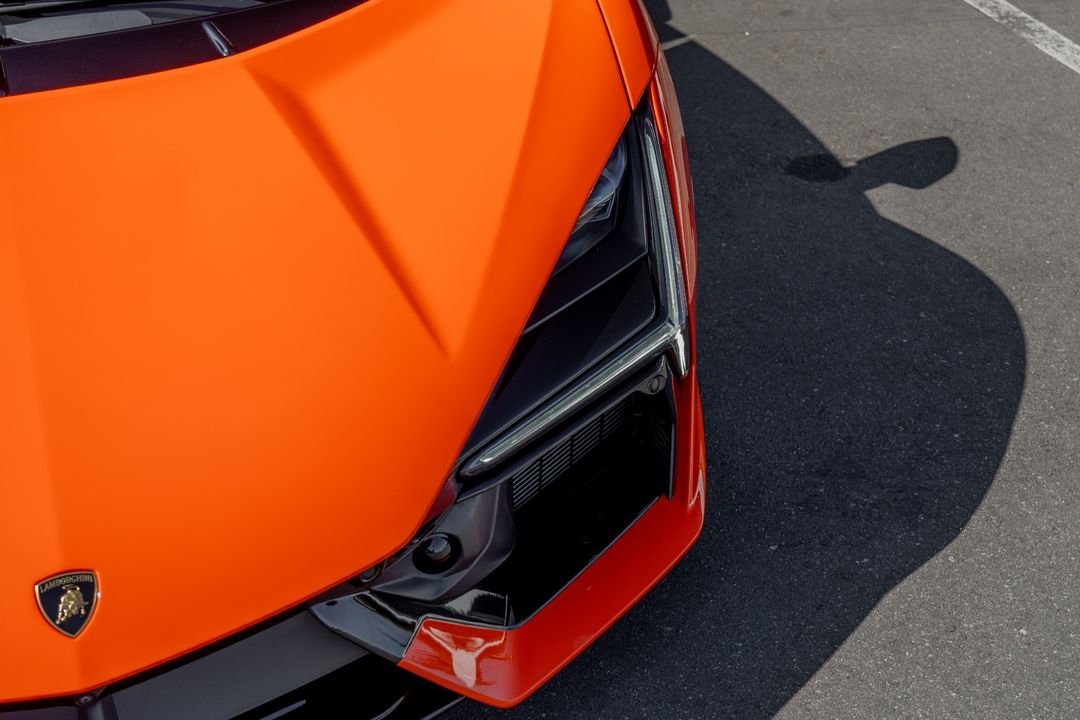 2024 Lamborghini Revuelto