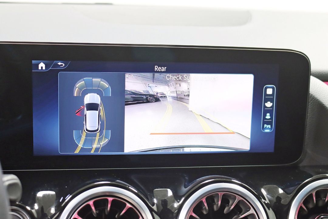 2025 Mercedes-Benz GLA
