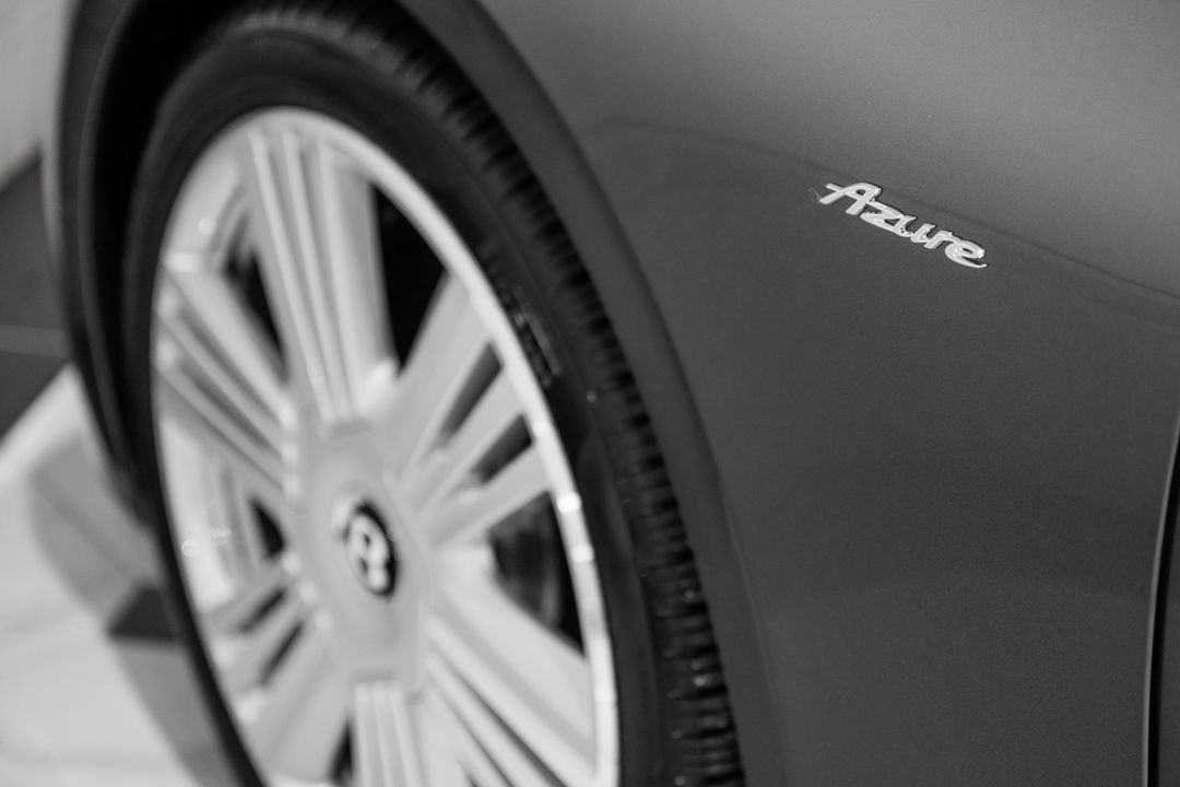 2026 BENTLEY CONTINENTAL GTC AZURE V8