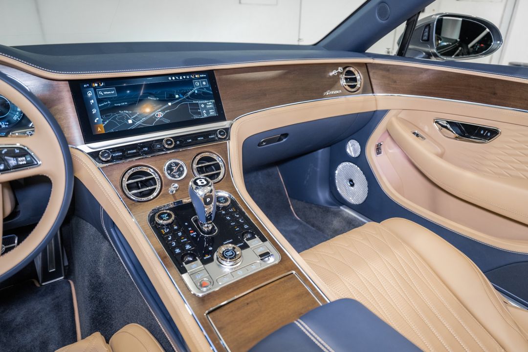2026 BENTLEY CONTINENTAL GTC AZURE V8