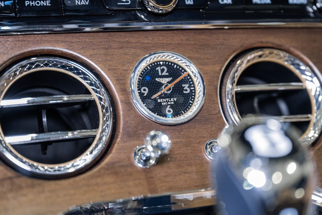 2026 BENTLEY CONTINENTAL GTC AZURE V8