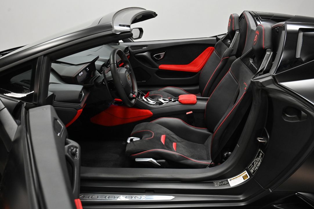 2021 Lamborghini Huracan EVO