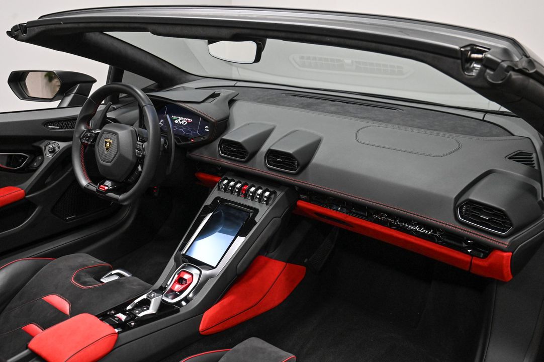 2021 Lamborghini Huracan EVO