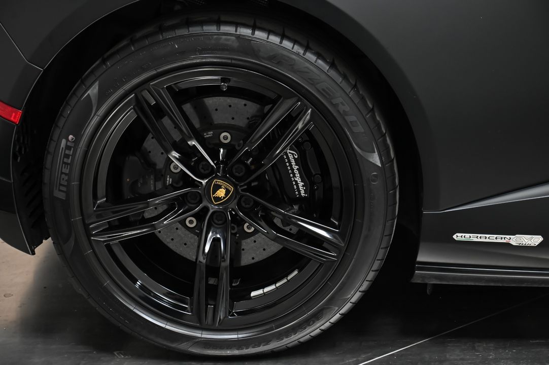 2021 Lamborghini Huracan EVO