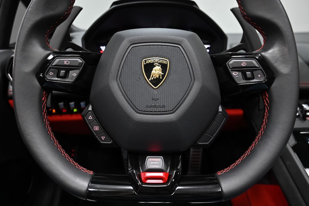 2021 Lamborghini Huracan EVO
