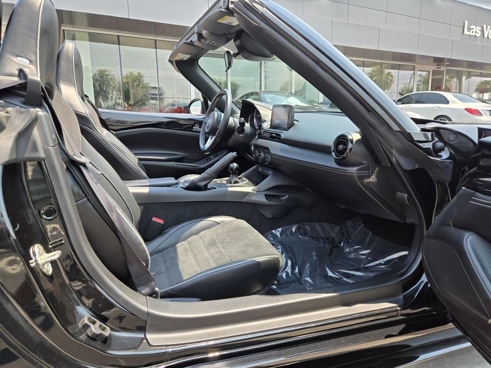 2021 Mazda MX-5 Miata