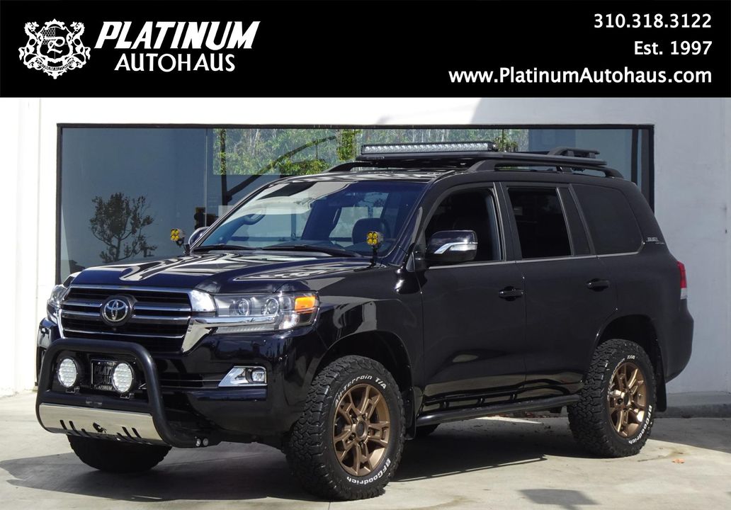 2020 Toyota Land Cruiser