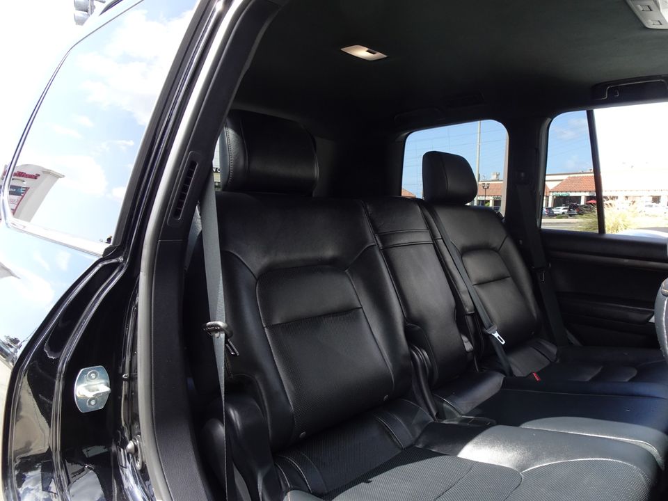2020 Toyota Land Cruiser
