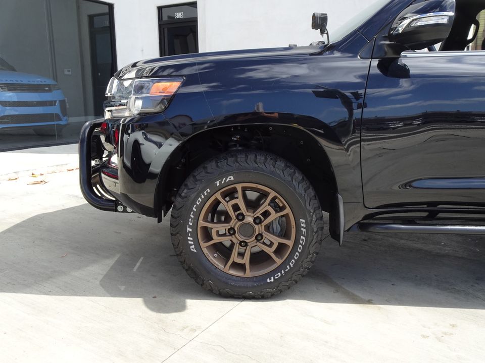 2020 Toyota Land Cruiser